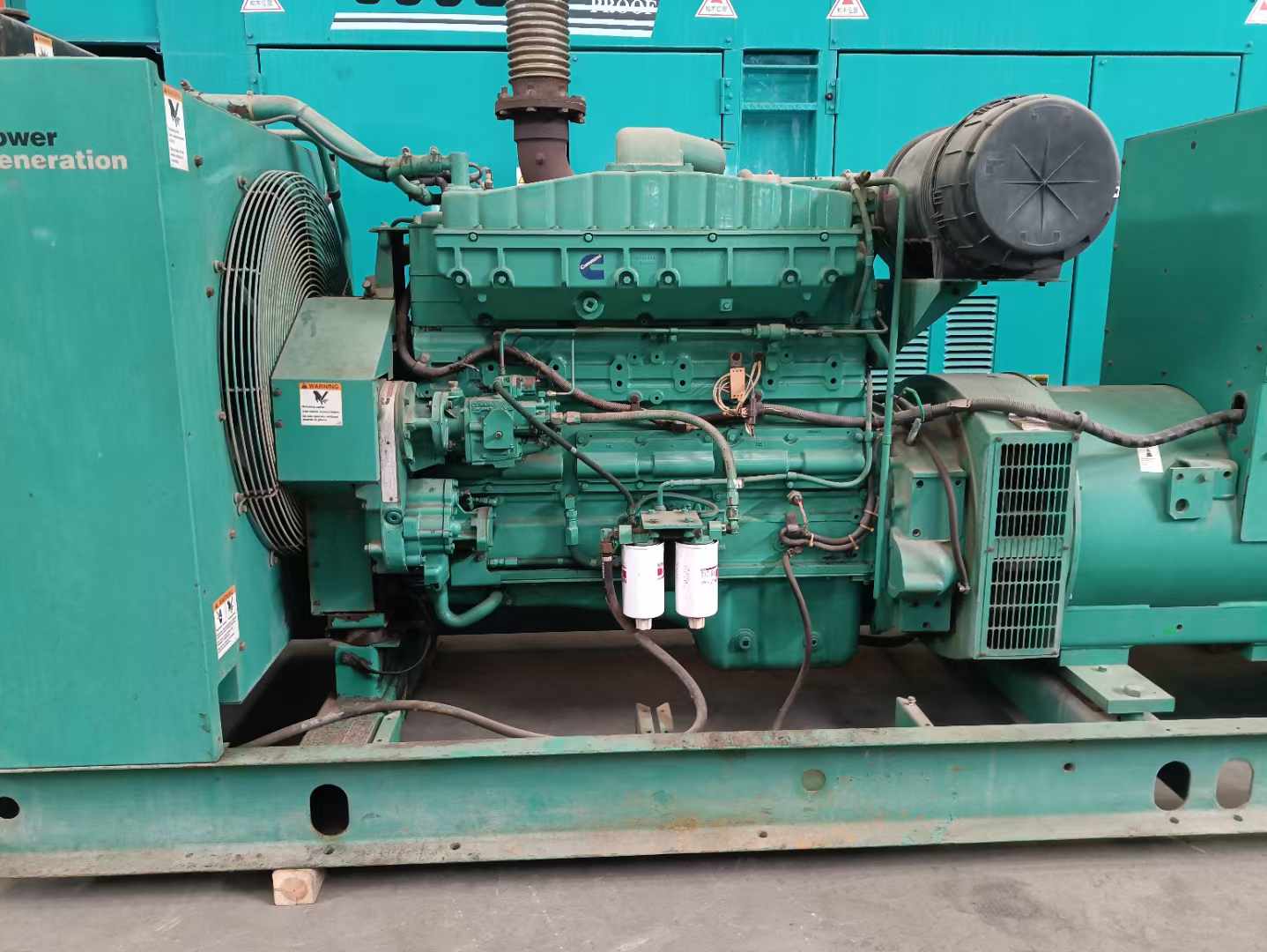 遂溪过载会对 600kW 柴油发电机组造成哪些损害？