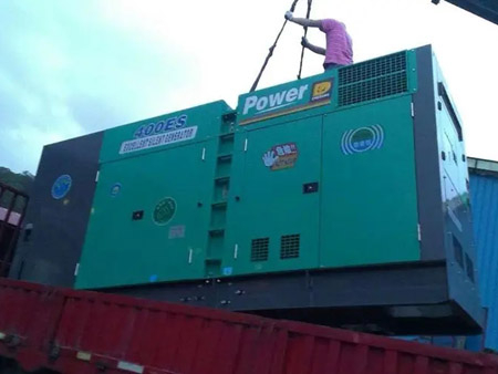 遂溪柴油发电机组转速不稳定时，如何对发动机进行维护？