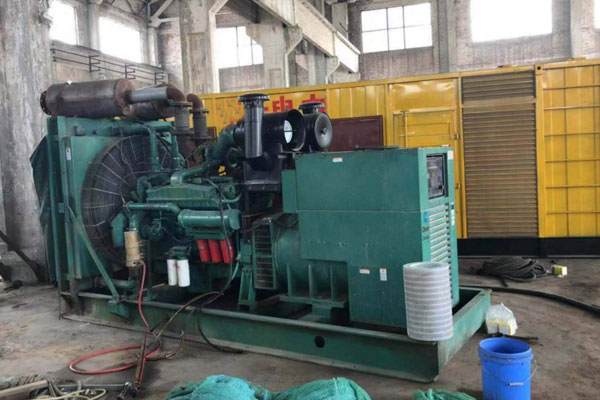 遂溪发电机组的空气滤清器应该如何保养？