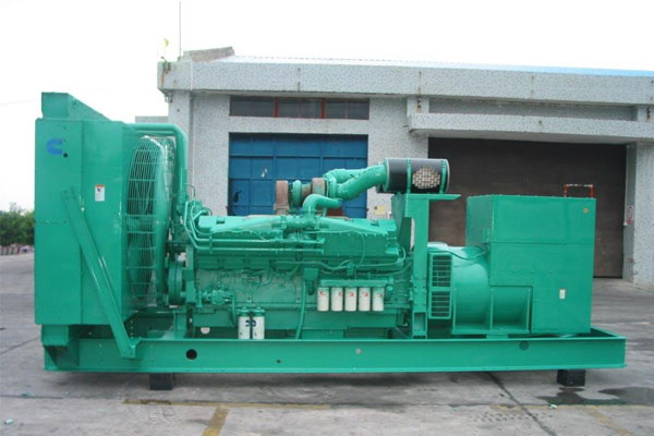 遂溪工厂发电机应急发电时如何更准确地检查发电机状态？