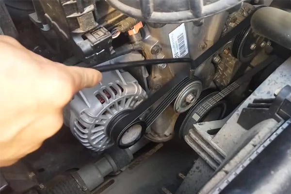 遂溪转速传感器的工作原理是什么？