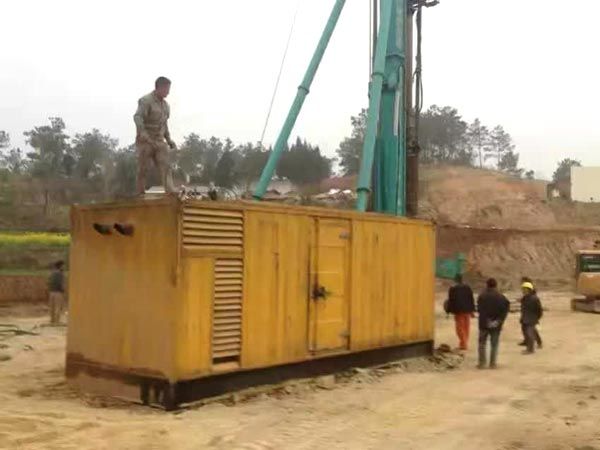 遂溪如何判断水冷式机油散热器密封件是否需要更换？